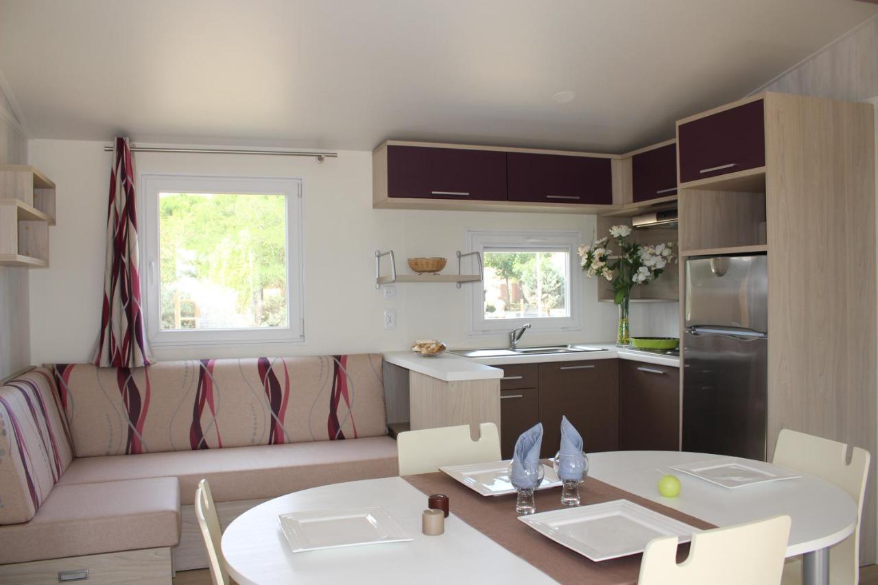 Domaine Sainte Veziane Hotel Bessan Екстериор снимка