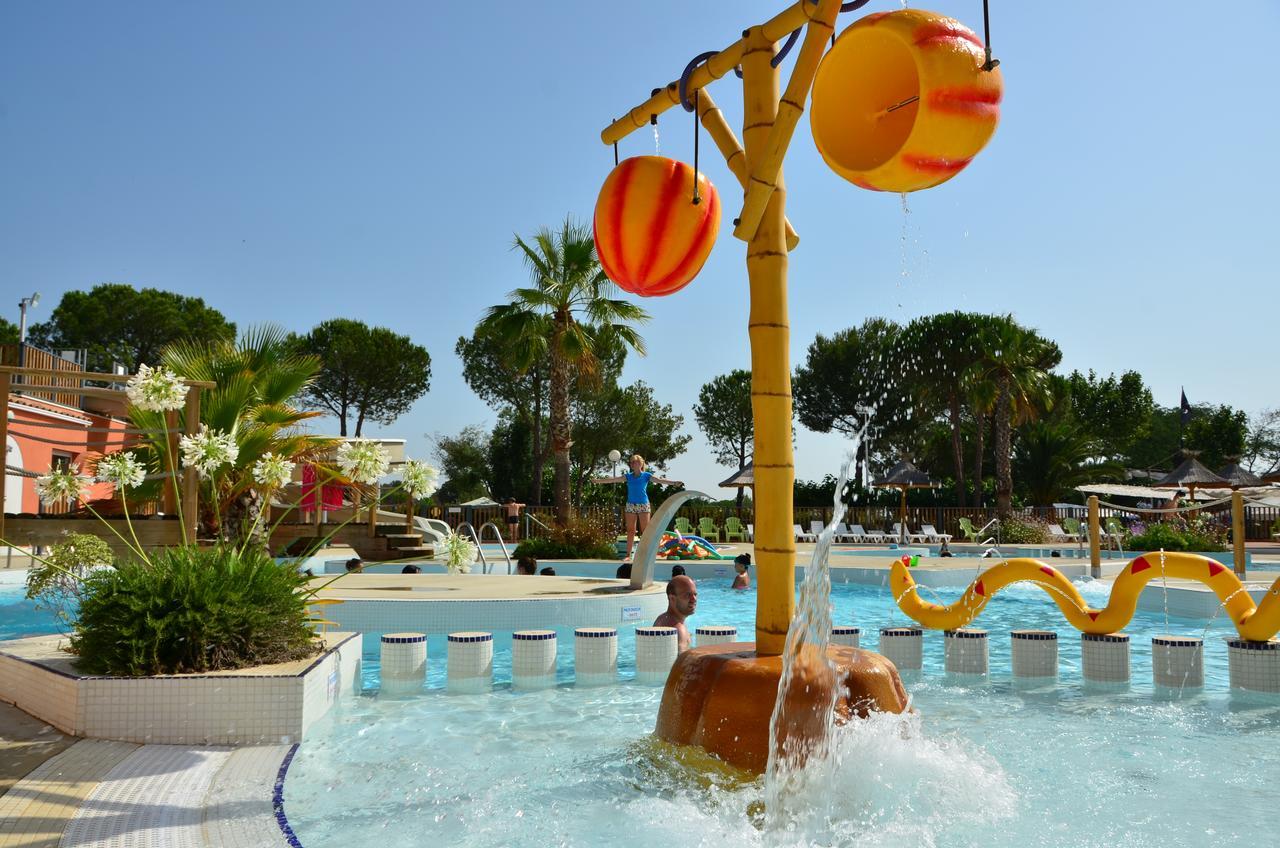 Domaine Sainte Veziane Hotel Bessan Екстериор снимка